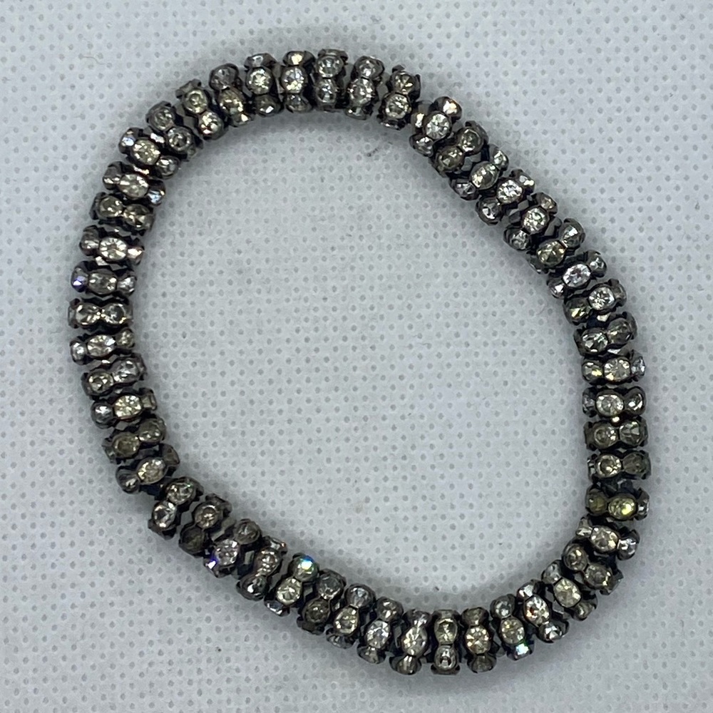 4 for $12: Stretchy Black Bracelet